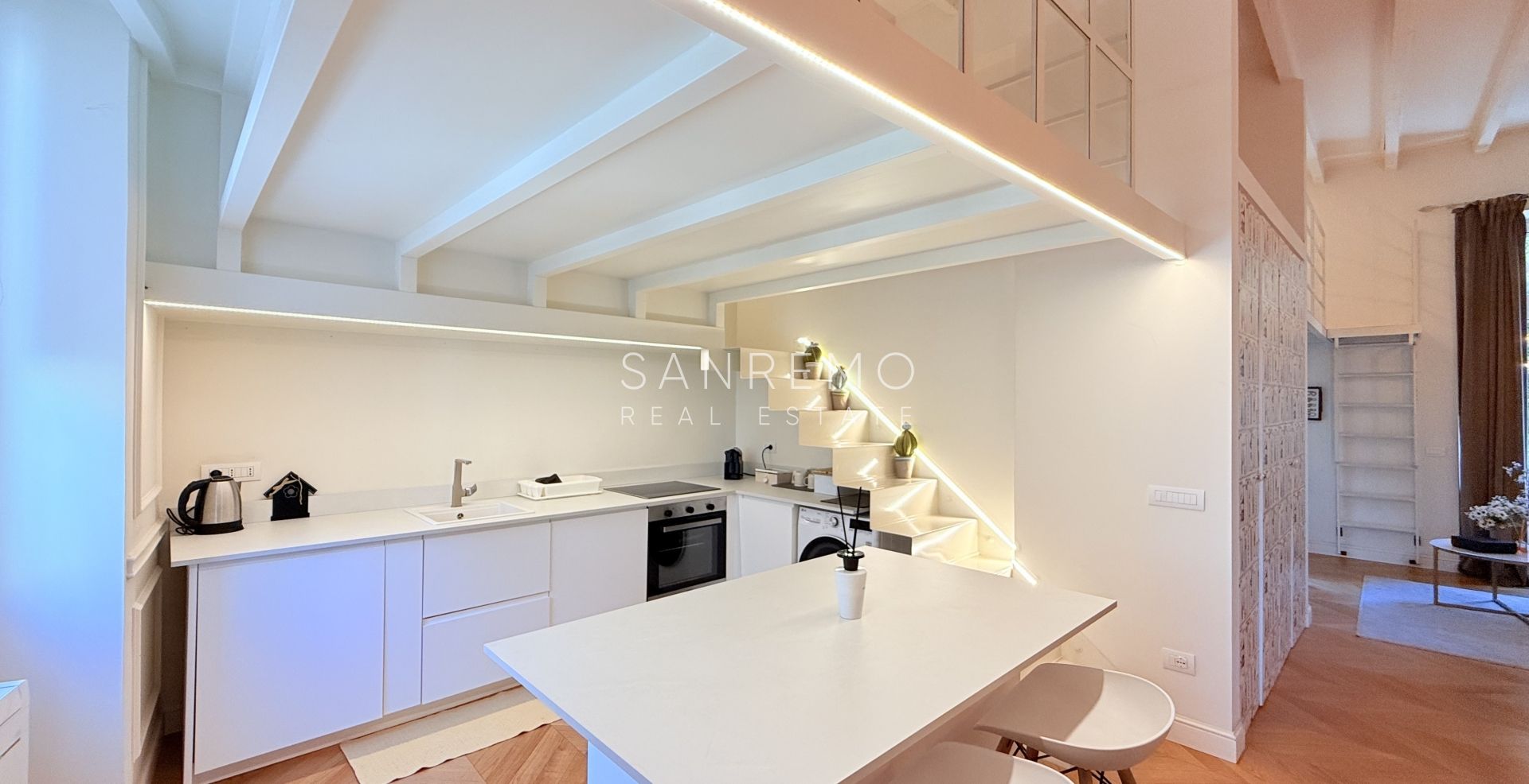 Appartement de prestige, petit mais raffiné comme un écrin dans le centre de Sanremo