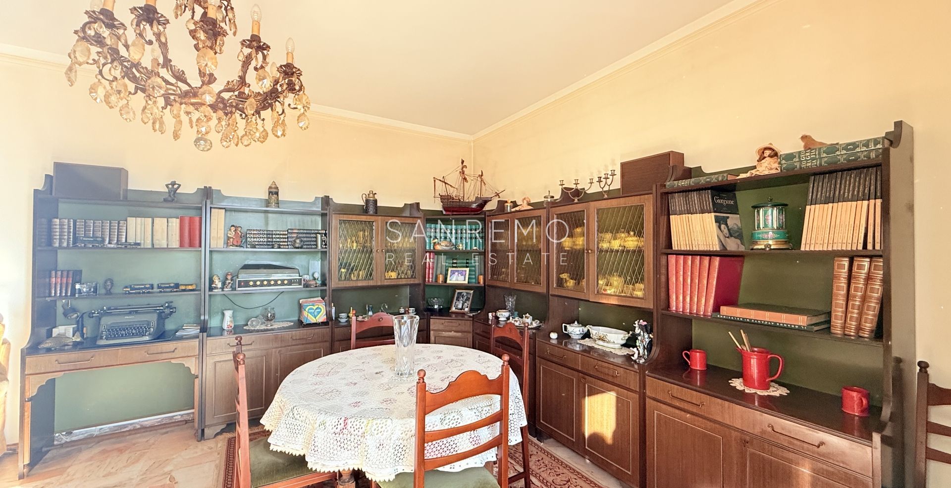 Penthouse avec terrasse et belle vue mer