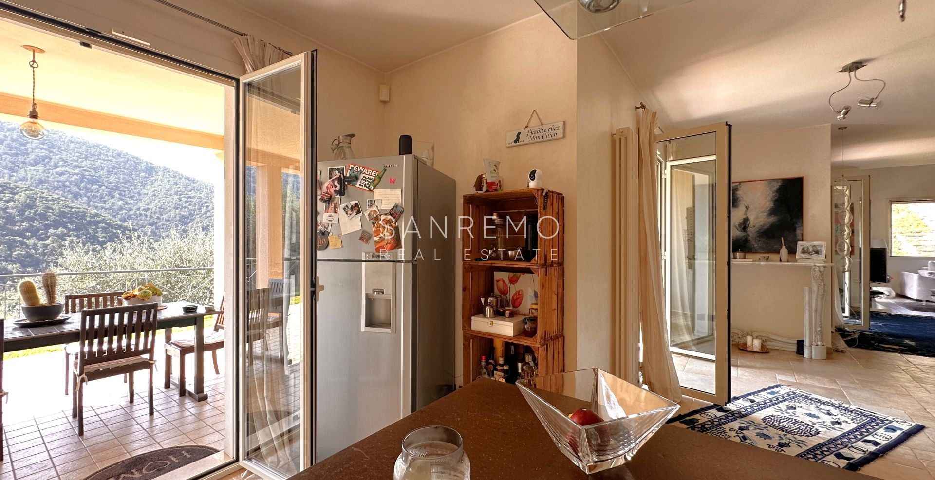 Villa avec vue mer sur la première colline de Bordighera – Élégance, confort et panorama exceptionnel