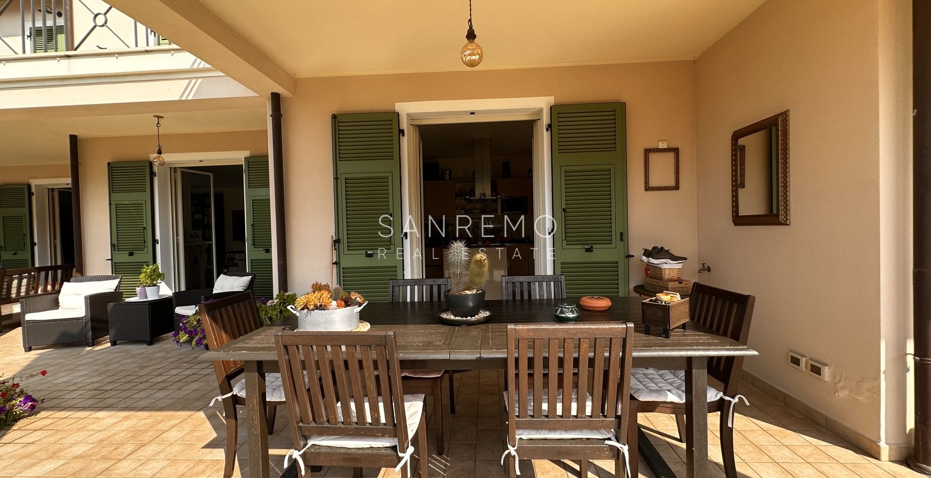 Villa avec vue mer sur la première colline de Bordighera – Élégance, confort et panorama exceptionnel