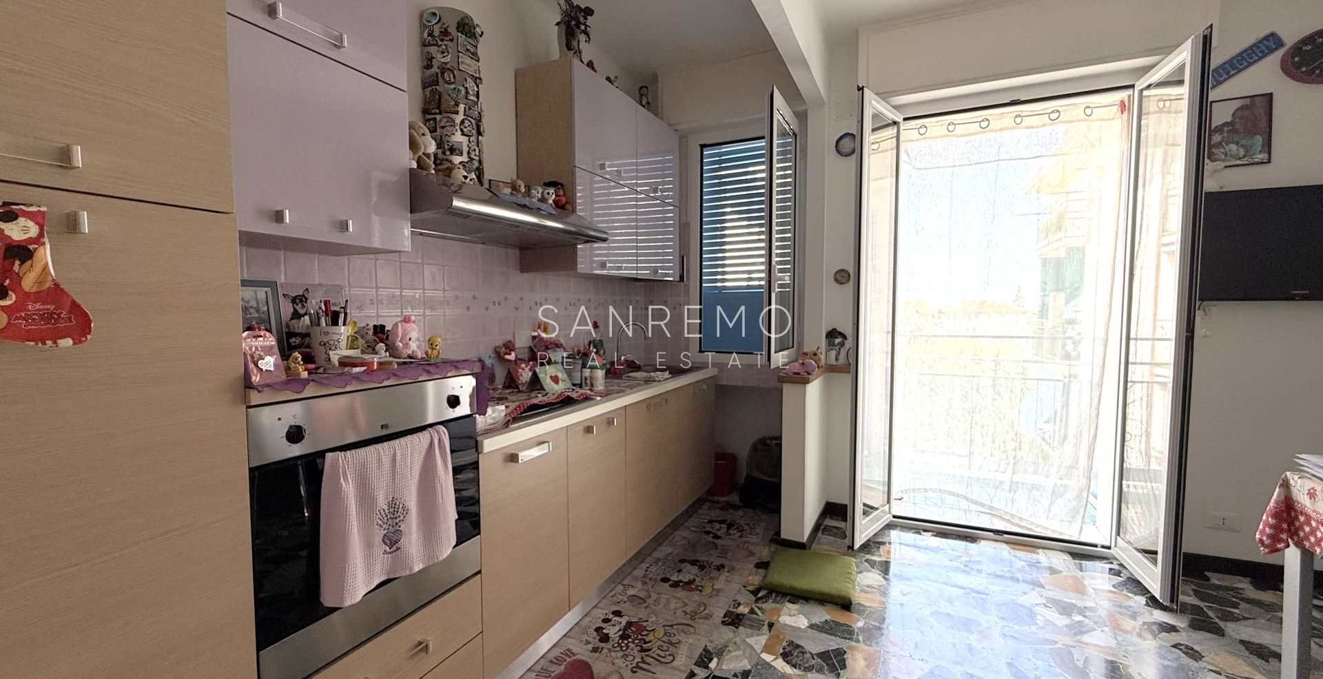Appartement rénové avec deux balcons à quelques pas de la gare ferroviaire
