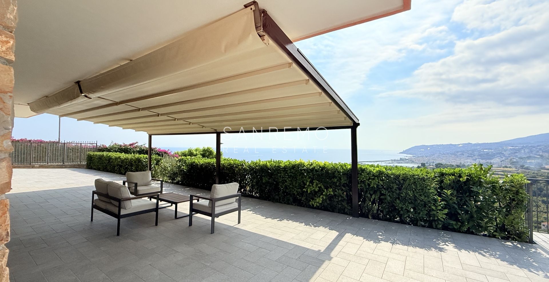 Villa prestigieuse avec piscine et vue mer à couper le souffle