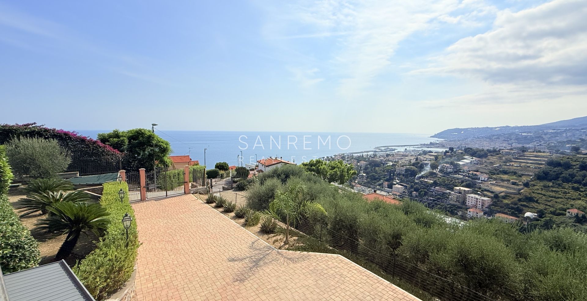 Villa prestigieuse avec piscine et vue mer à couper le souffle