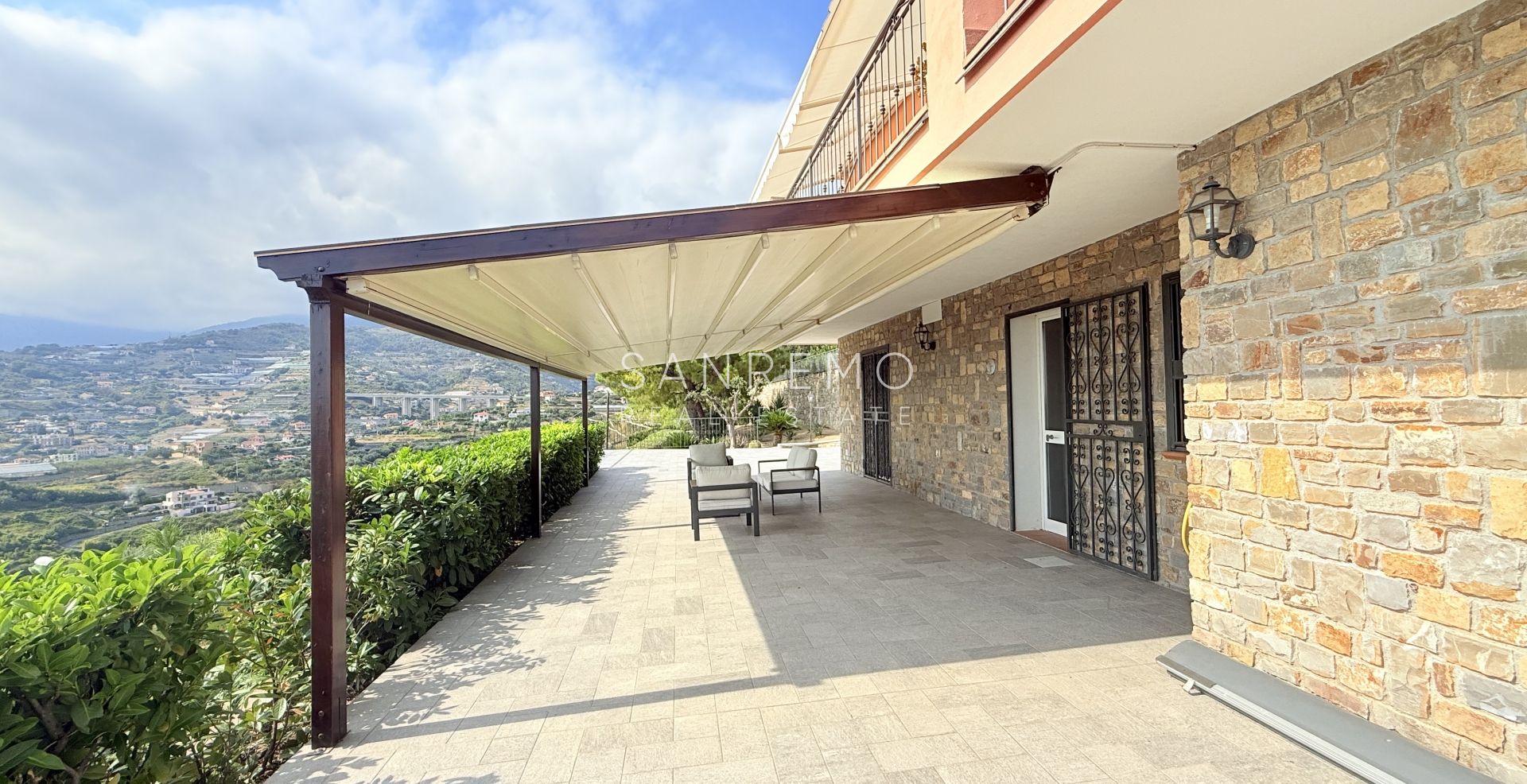 Villa prestigieuse avec piscine et vue mer à couper le souffle