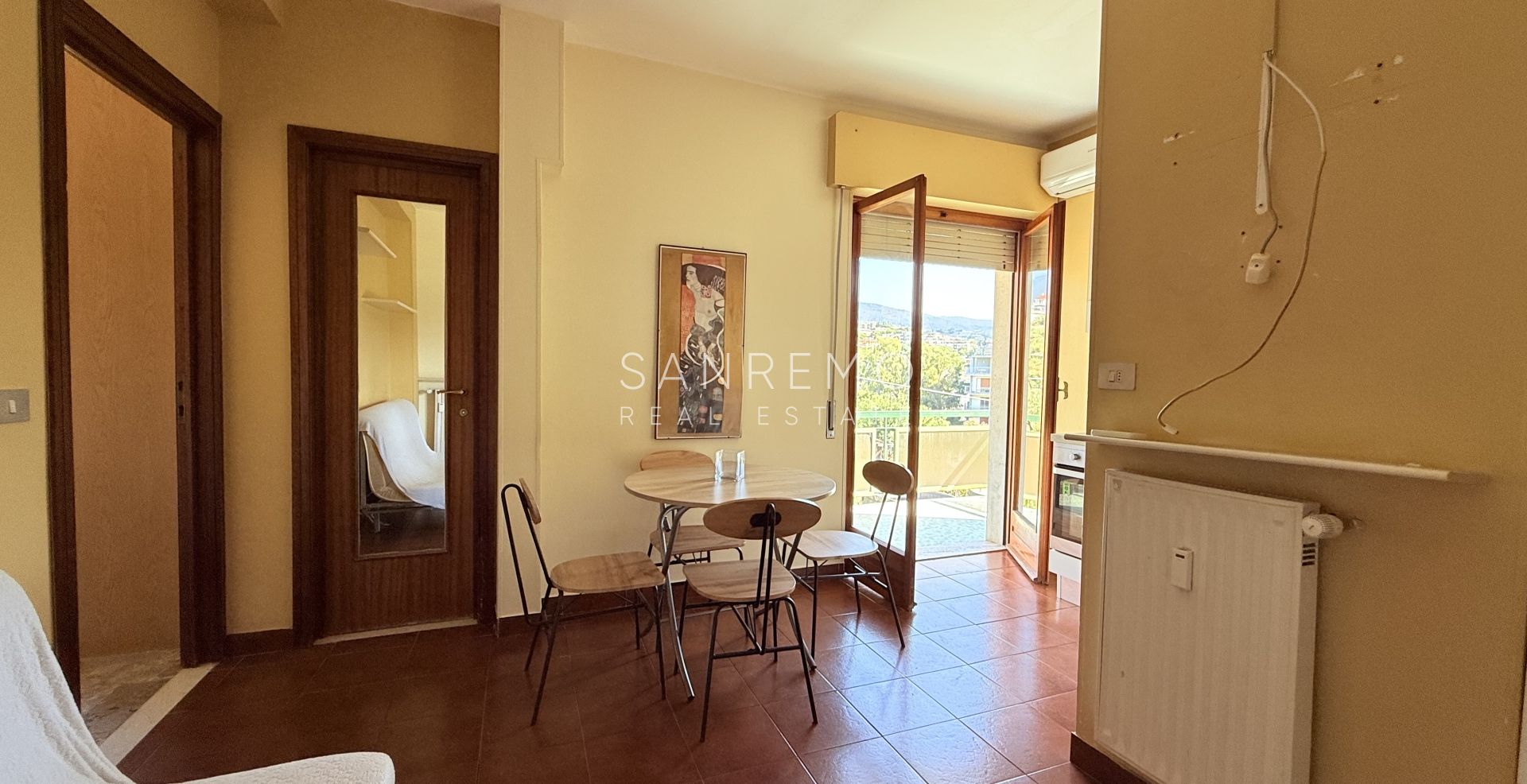 Charmant deux-pièces dans une résidence avec concierge, à quelques pas de la mer