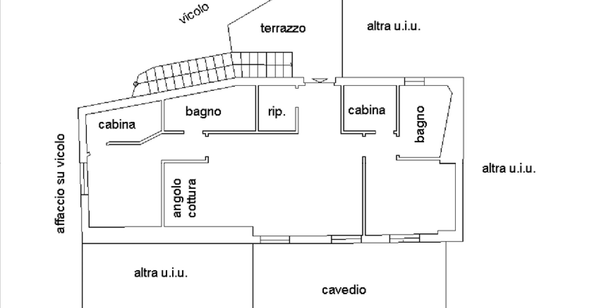 Appartement en parfait état avec terrasse dans la prestigieuse Via Matteotti