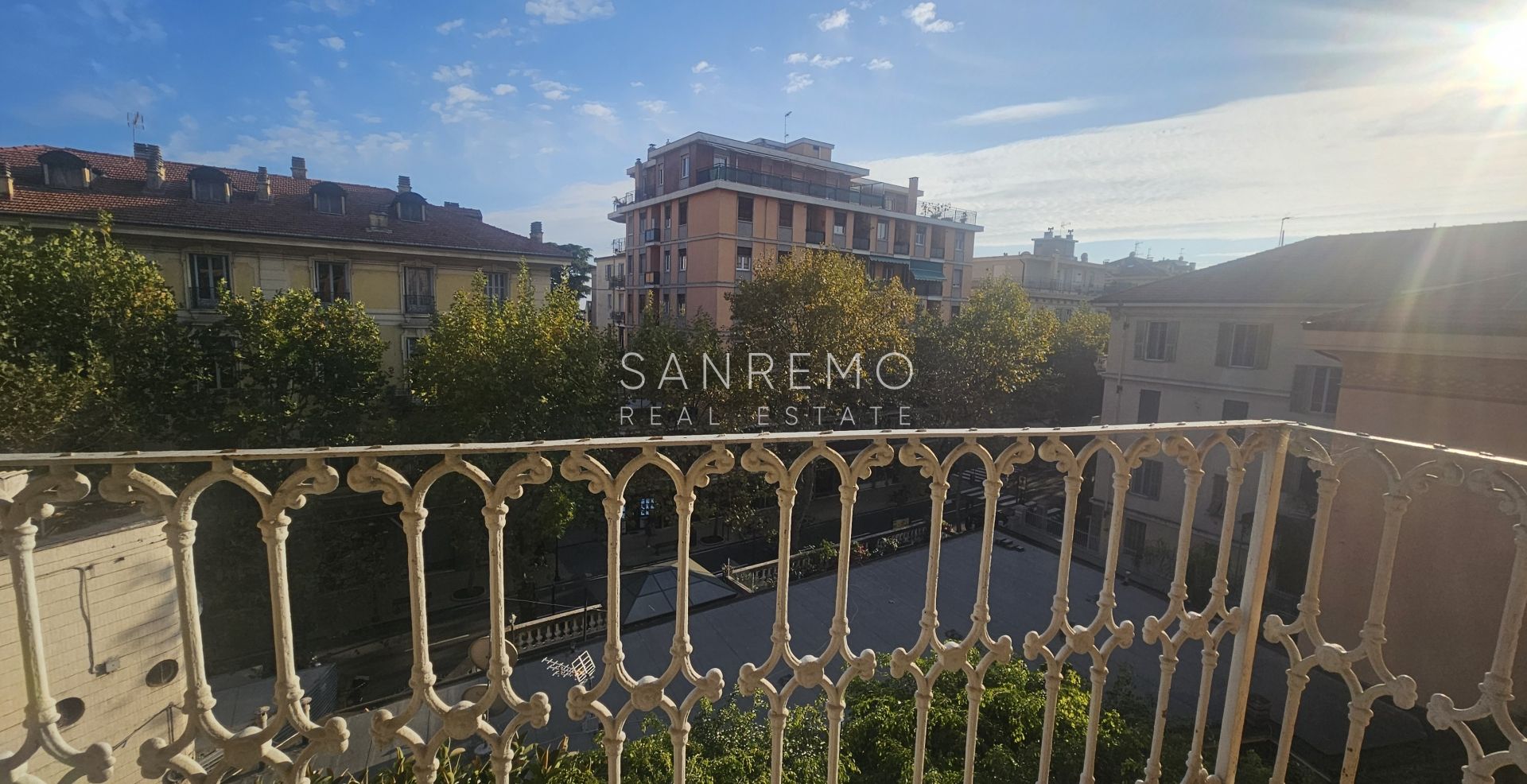 Appartement de 240 m² dans un élégant immeuble d’époque