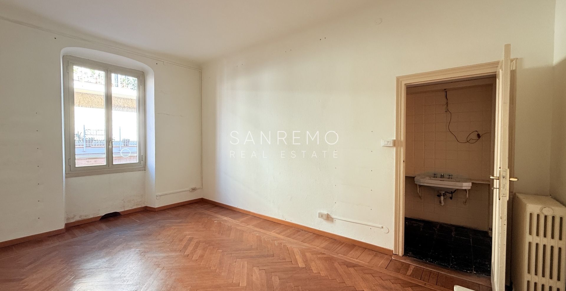 Appartement de 240 m² dans un élégant immeuble d’époque