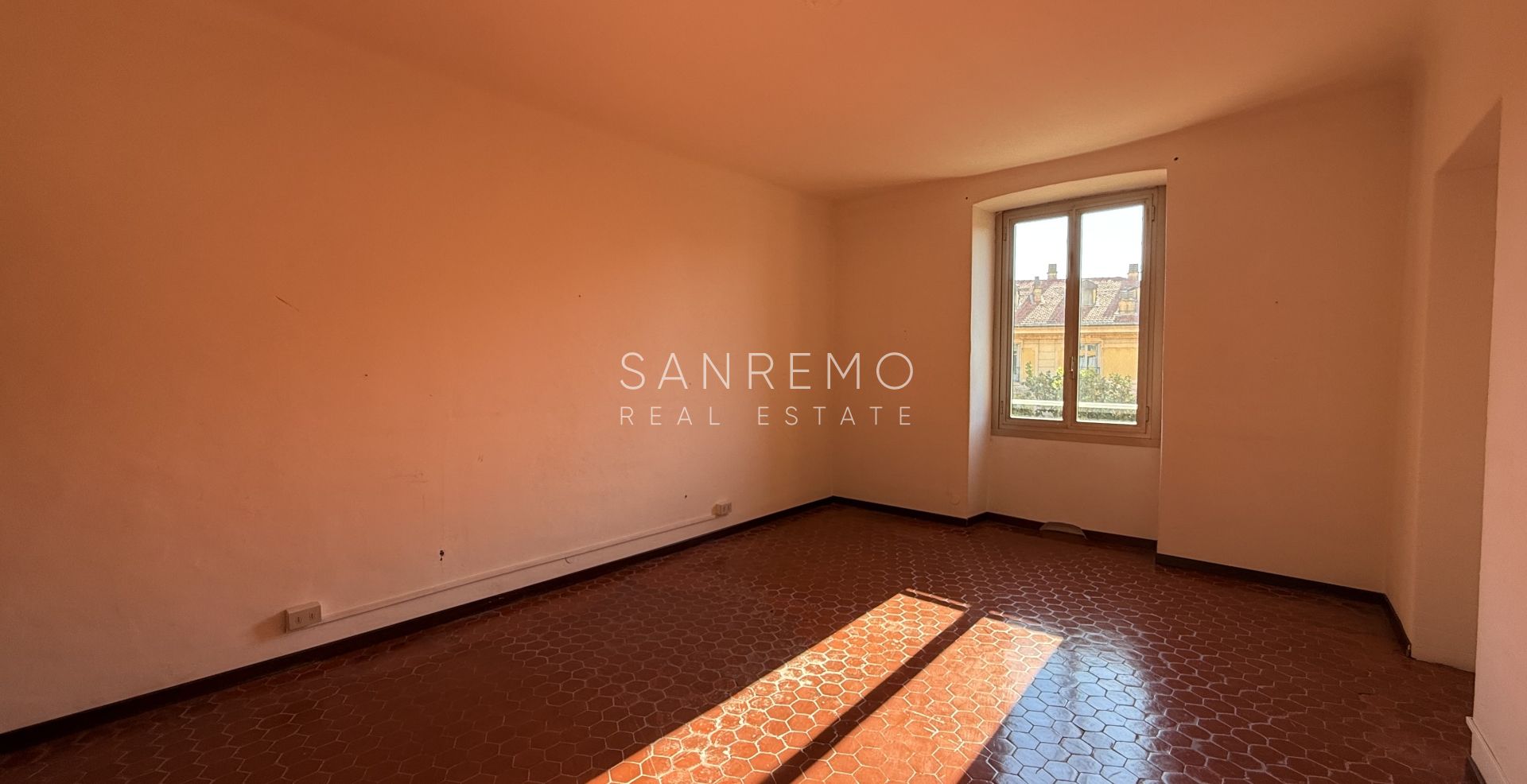 Appartement de 240 m² dans un élégant immeuble d’époque