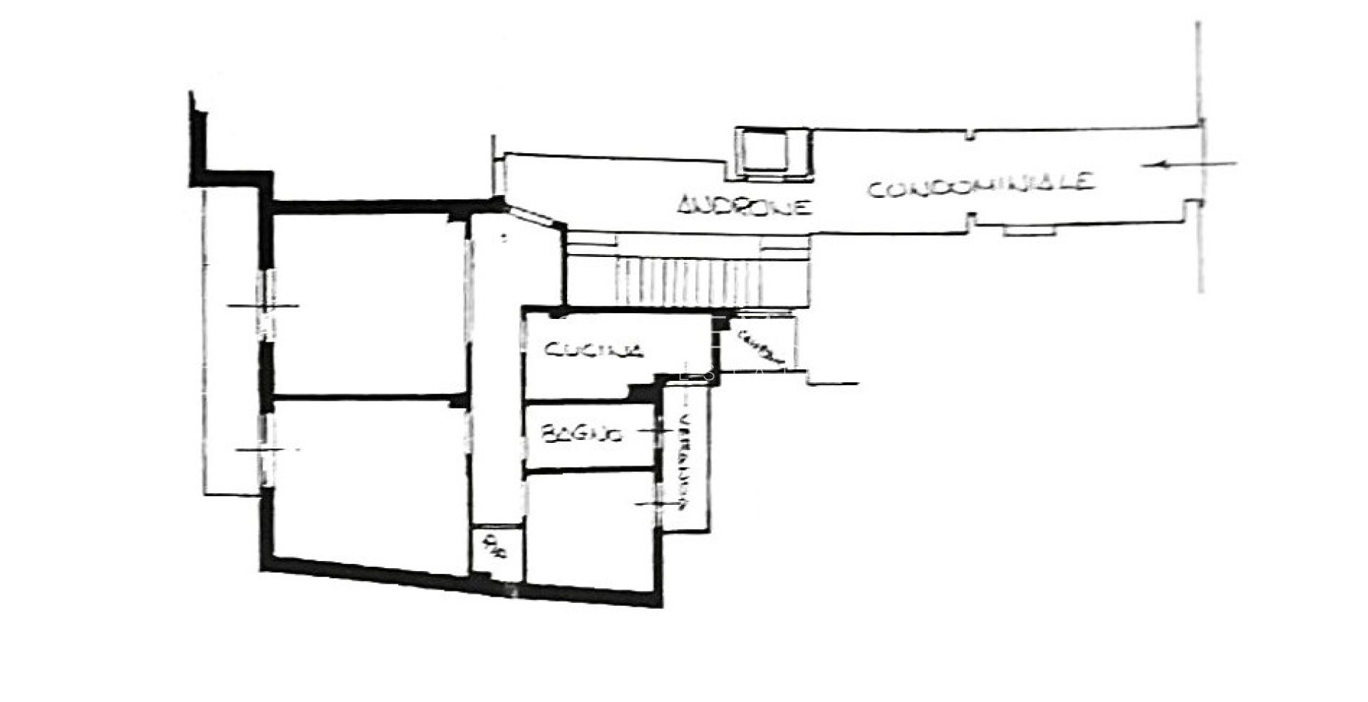 Appartement trois pièces lumineux avec petite terrasse à quelques pas des jardins de la Villa Ormond