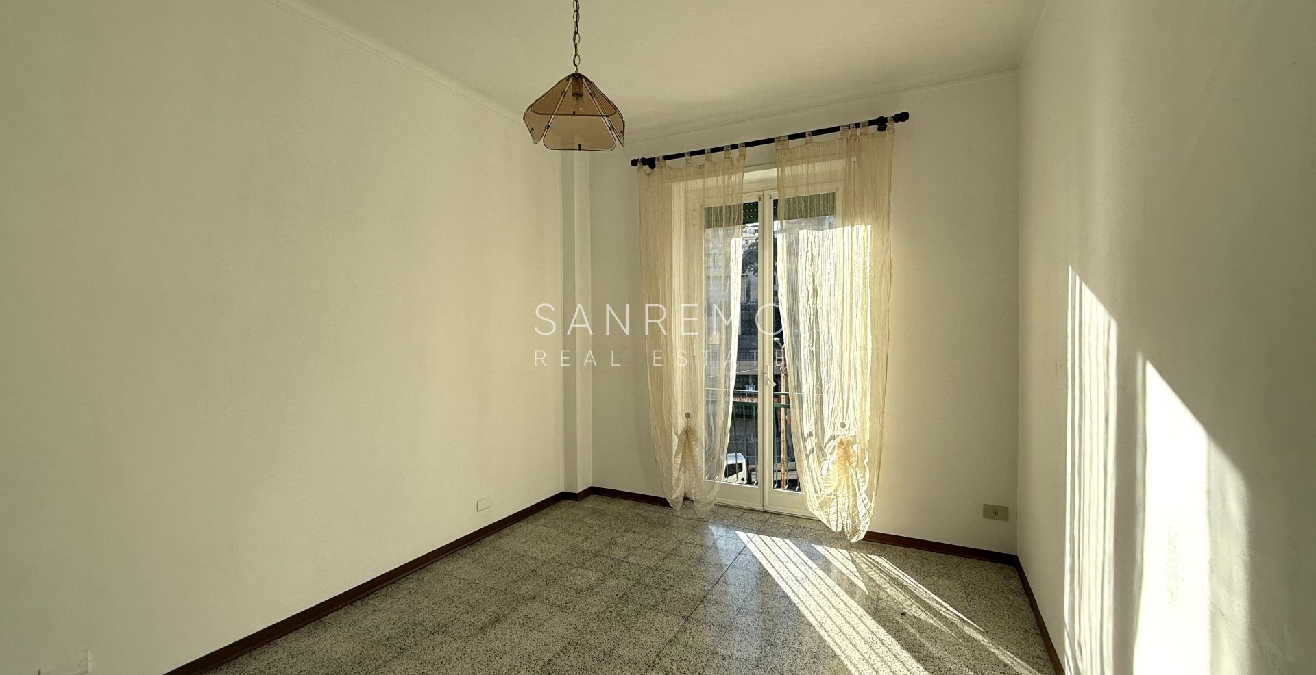 Appartement lumineux et ensoleillé avec double exposition et deux petites terrasses