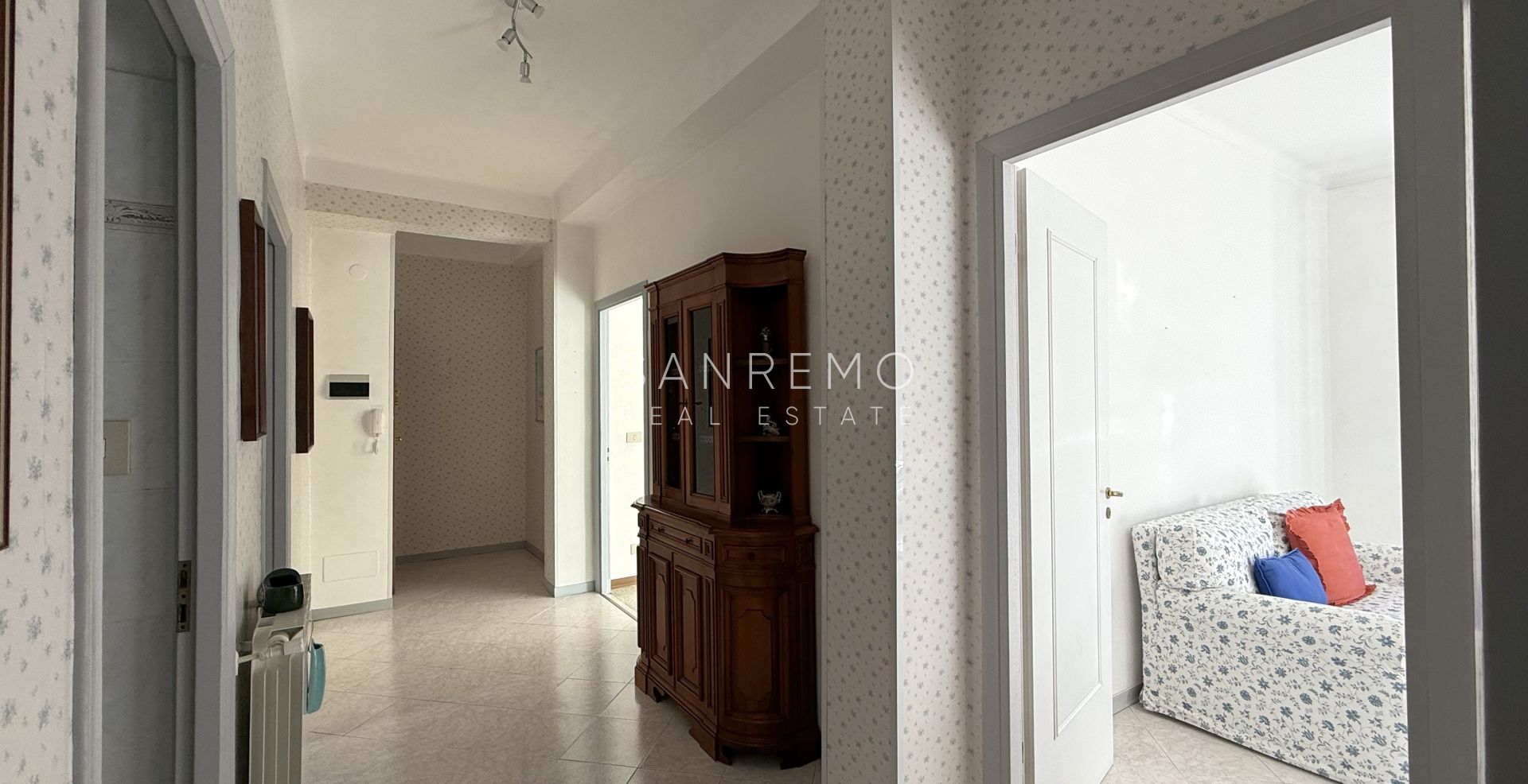 Appartement lumineux et ensoleillé avec double exposition et deux petites terrasses