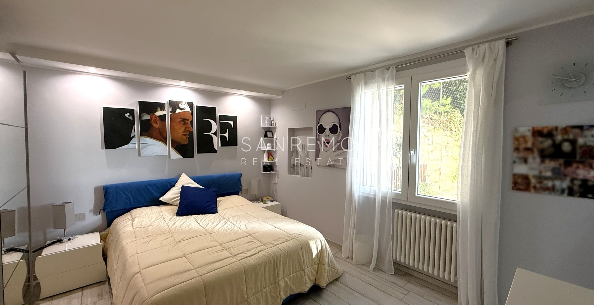 Appartement sur deux niveaux dans un complexe résidentiel avec piscine