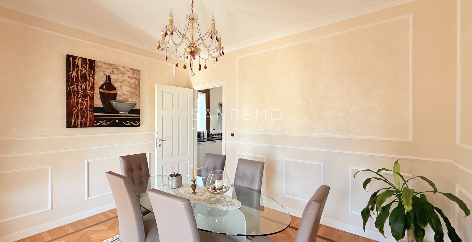 Attique et super attique avec piscine et vue panoramique sur la mer