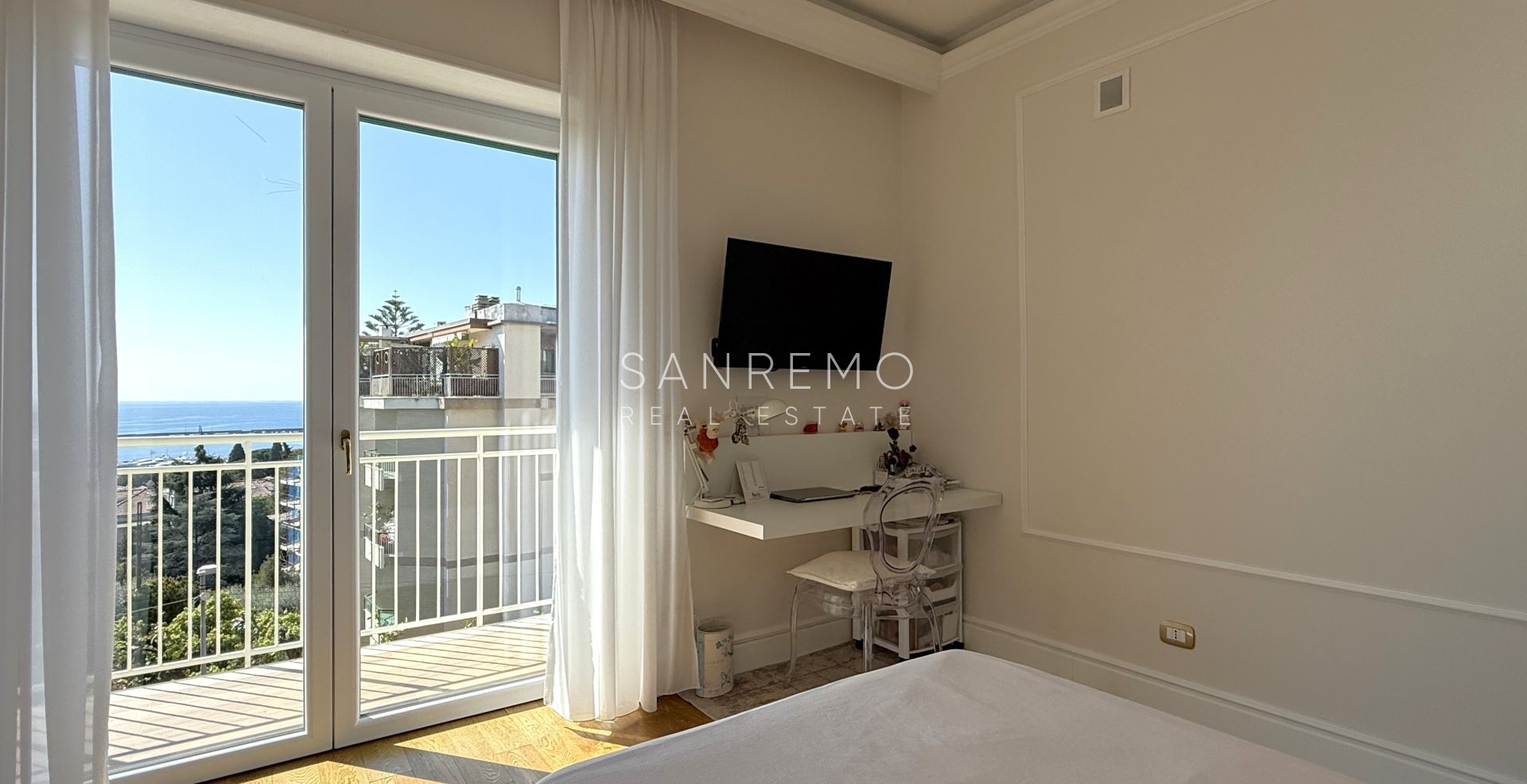 Appartement entièrement rénové avec un agréable espace extérieur