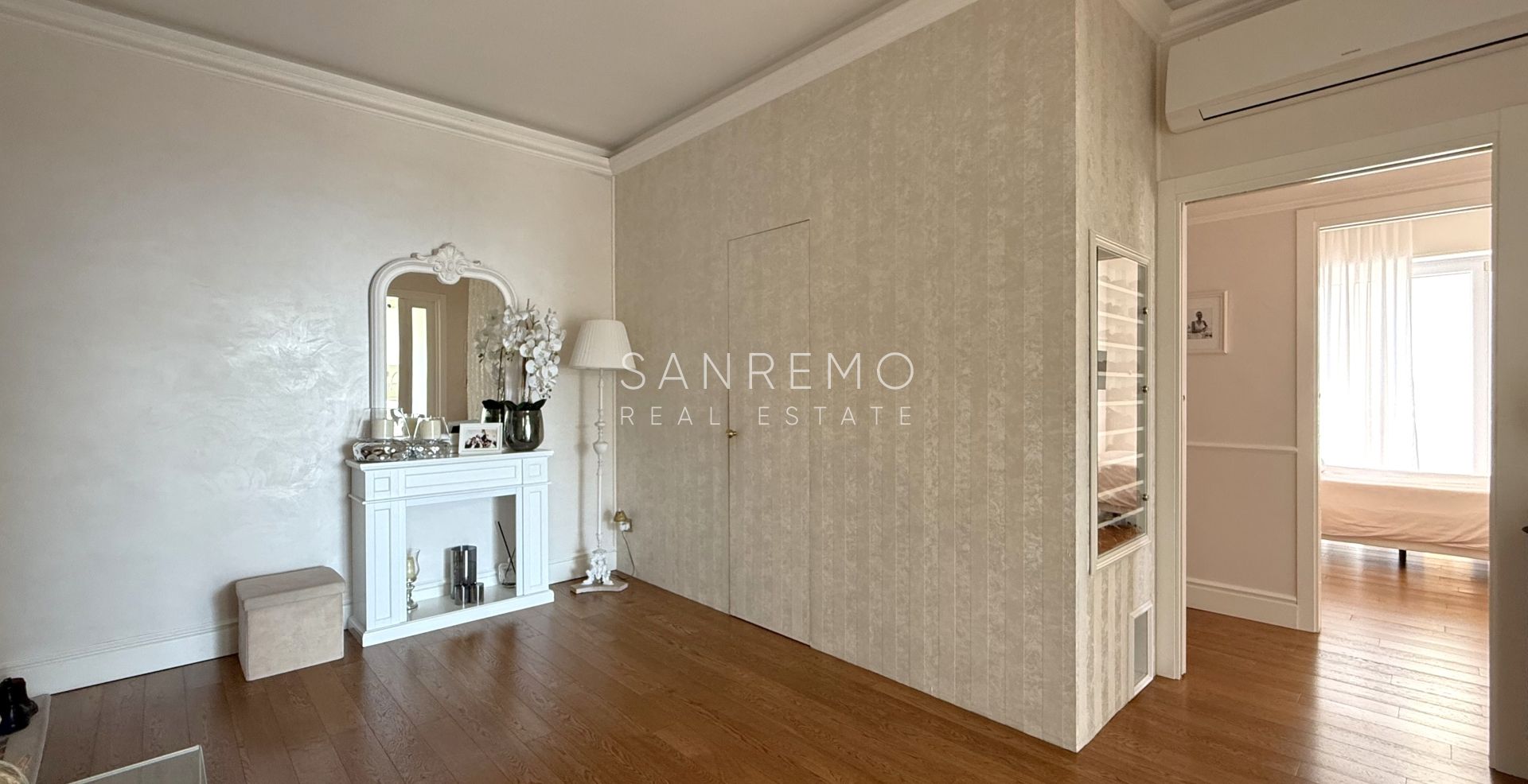 Appartement entièrement rénové avec un agréable espace extérieur