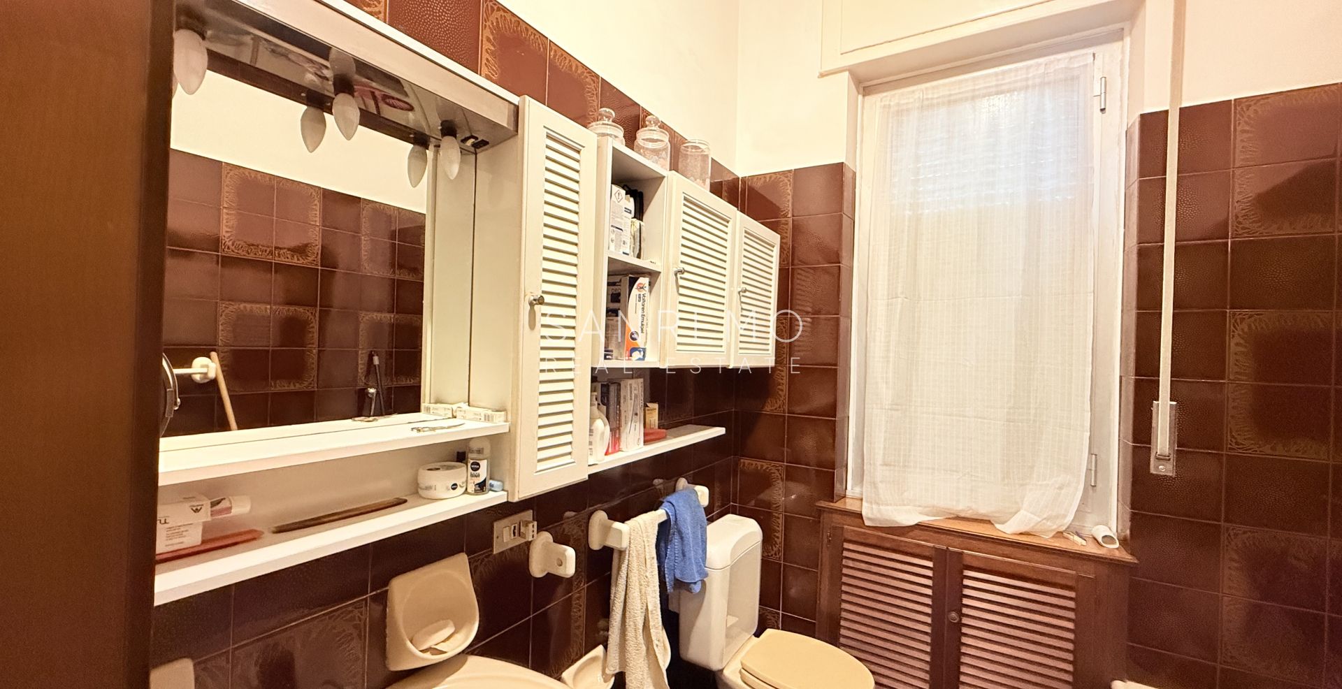 Appartement de trois pièces avec balcon et vue partielle sur la mer dans le quartier Baragallo