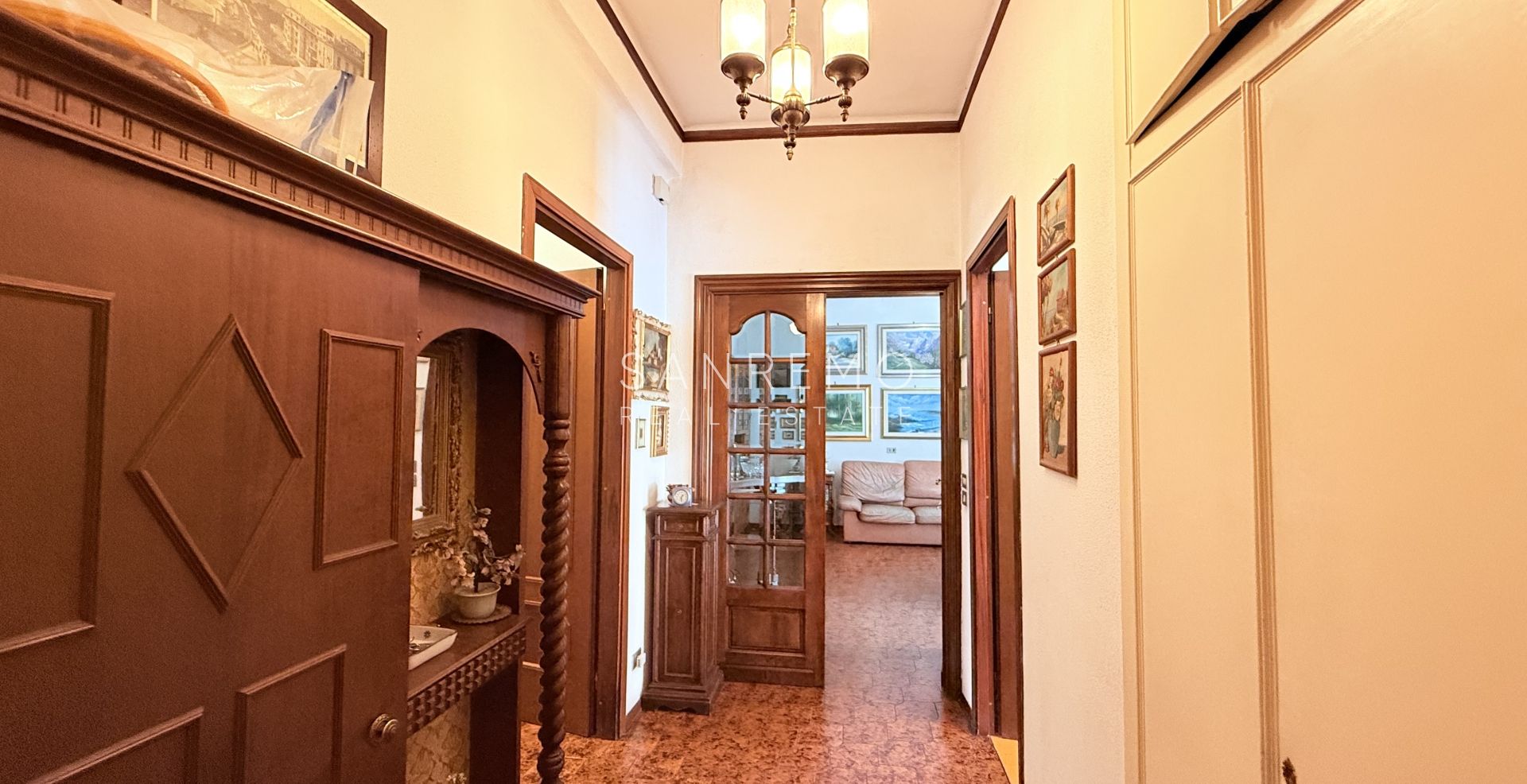 Appartement de trois pièces avec balcon et vue partielle sur la mer dans le quartier Baragallo