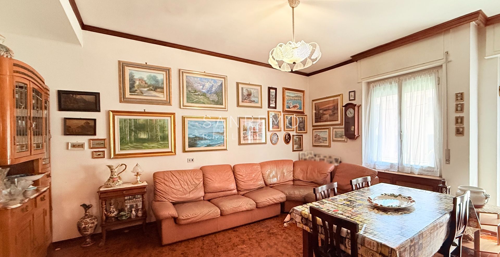 Appartement de trois pièces avec balcon et vue partielle sur la mer dans le quartier Baragallo