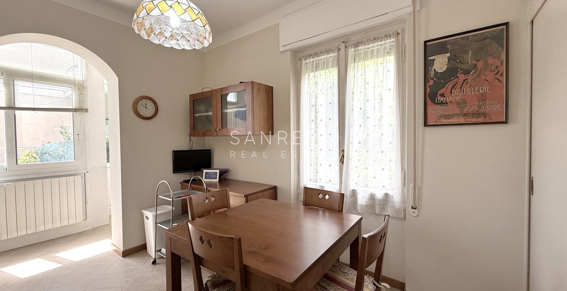 Appartement avec terrasse et vue mer dans un environnement calme et résidentiel