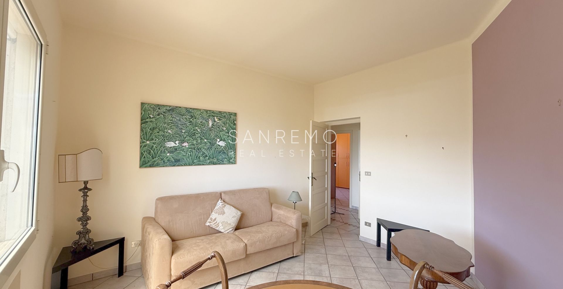 Maison, composée de 2 appartements indépendants, sur la première colline de Sanremo