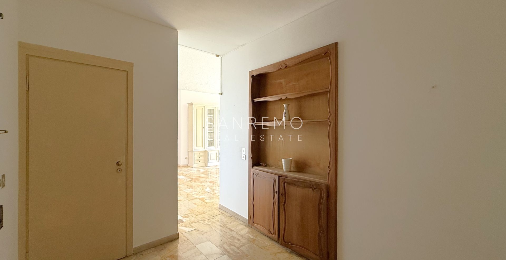 Prestigieux appartement dans une villa avec une splendide vue sur la mer