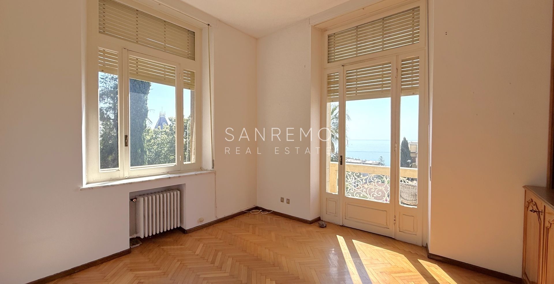 Prestigieux appartement dans une villa avec une splendide vue sur la mer