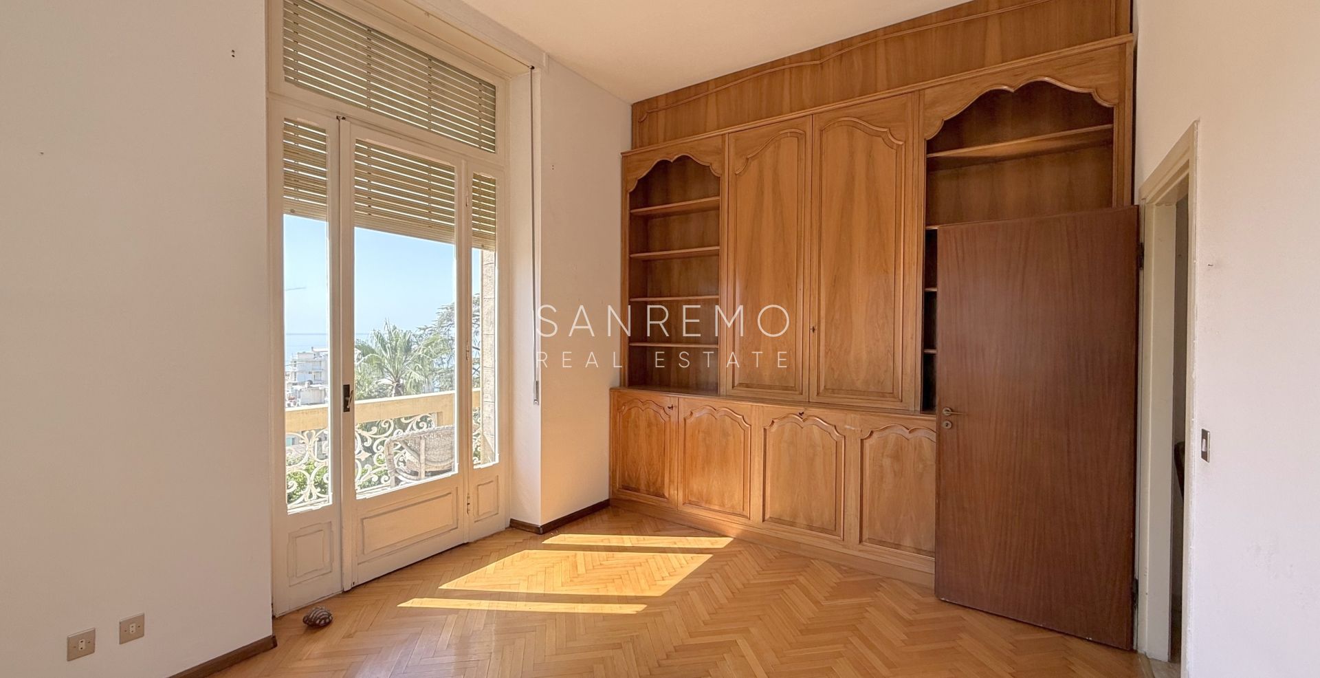 Prestigieux appartement dans une villa avec une splendide vue sur la mer