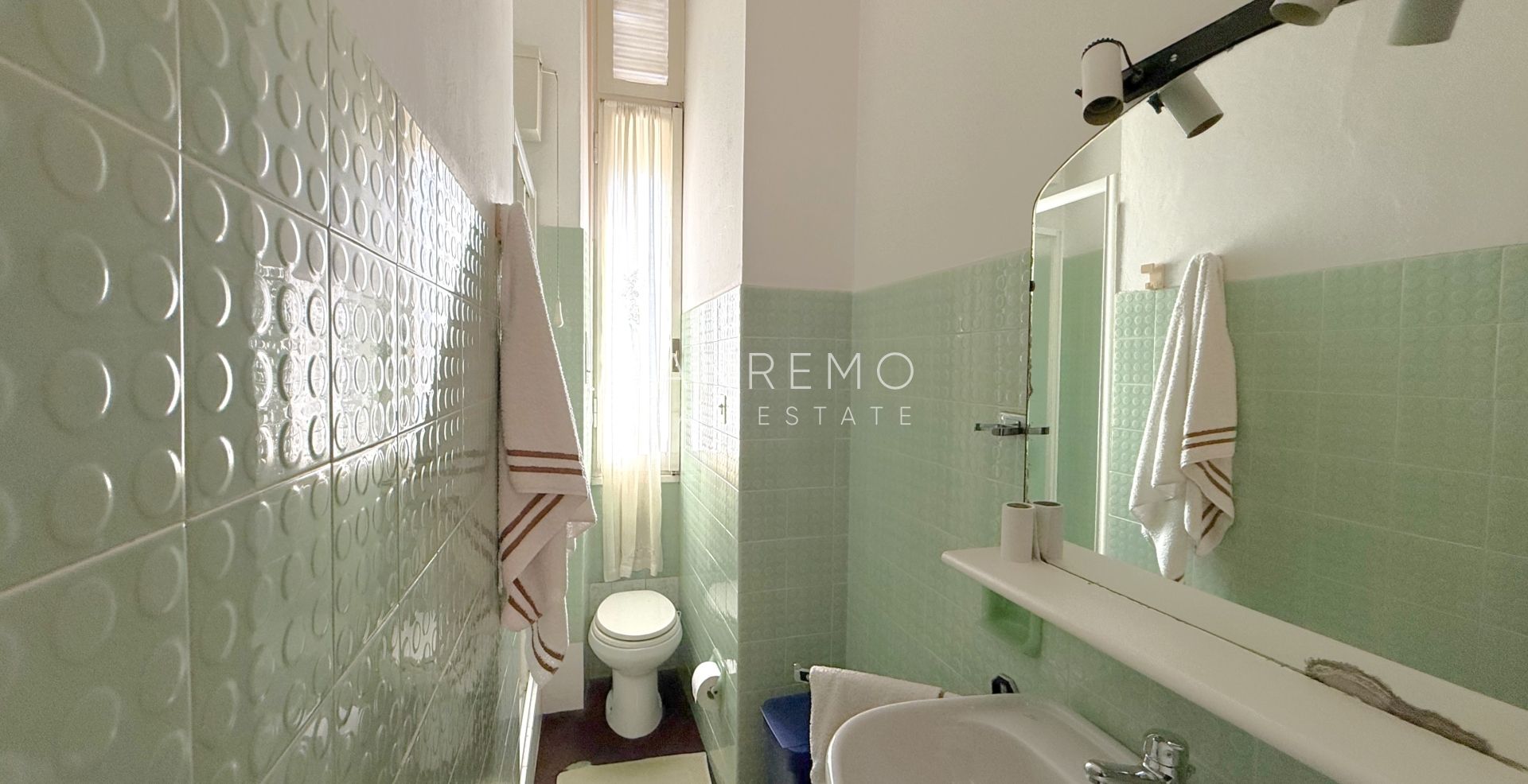 Prestigieux appartement dans une villa avec une splendide vue sur la mer
