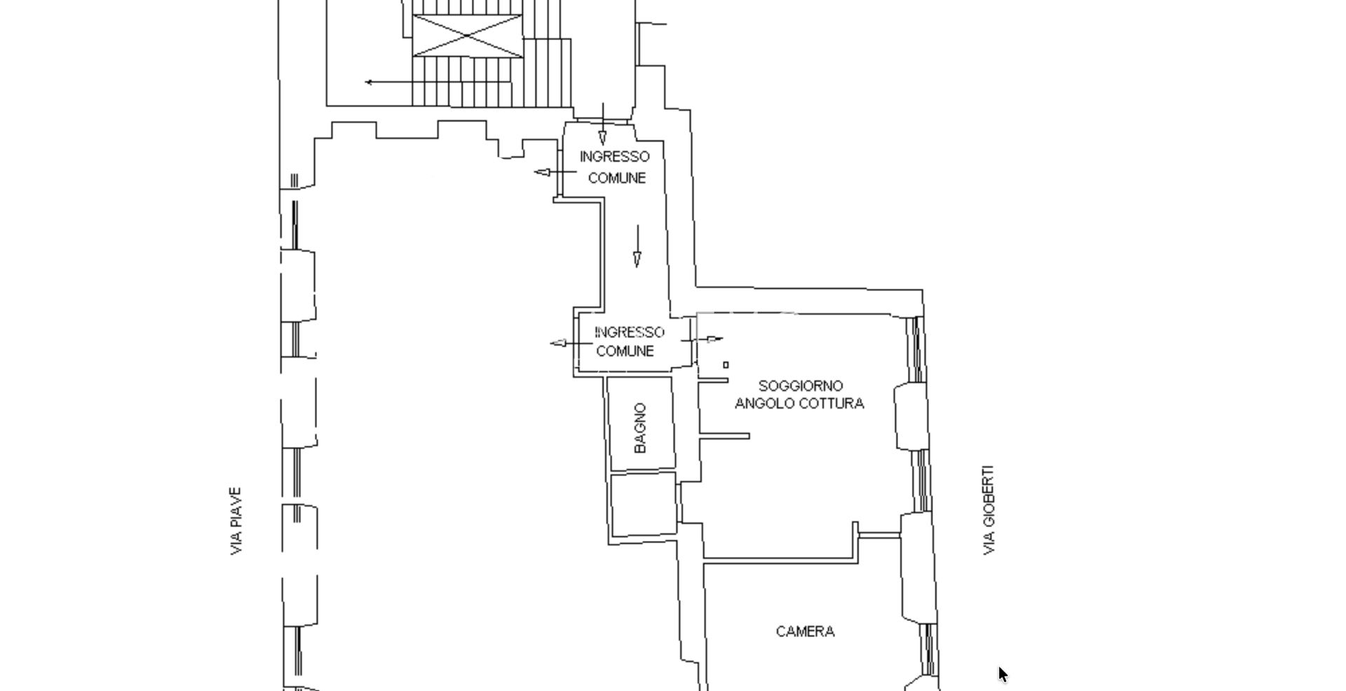 Appartement entièrement rénové au cœur de la ville, dans un immeuble de caractère
