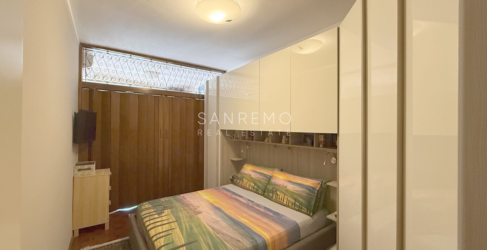 Charmant appartement deux pièces avec un agréable espace extérieur