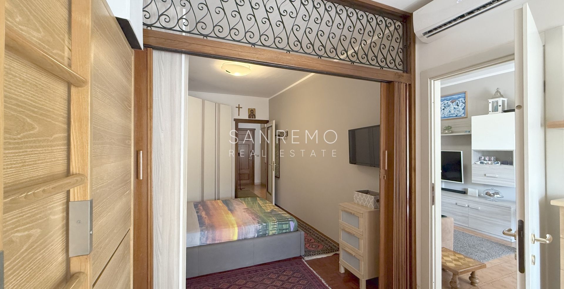 Charmant appartement deux pièces avec un agréable espace extérieur