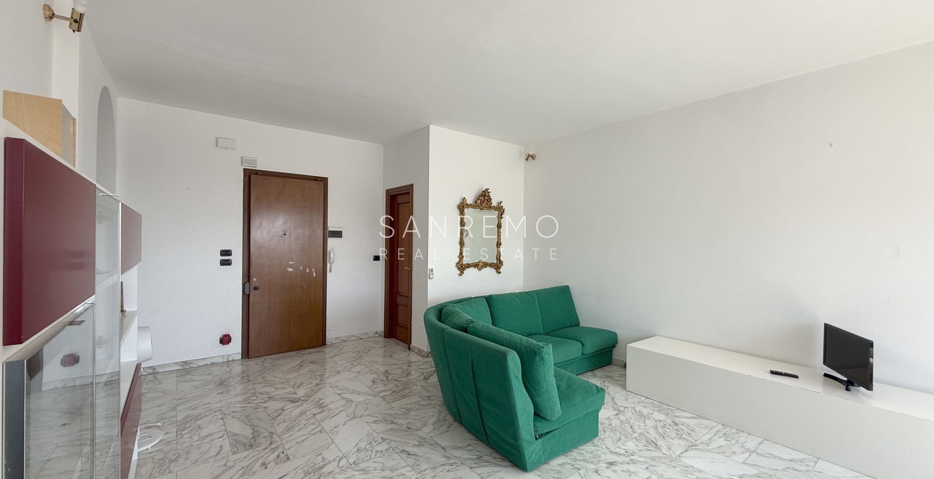 Appartement lumineux avec terrasse à quelques minutes à pied de la mer