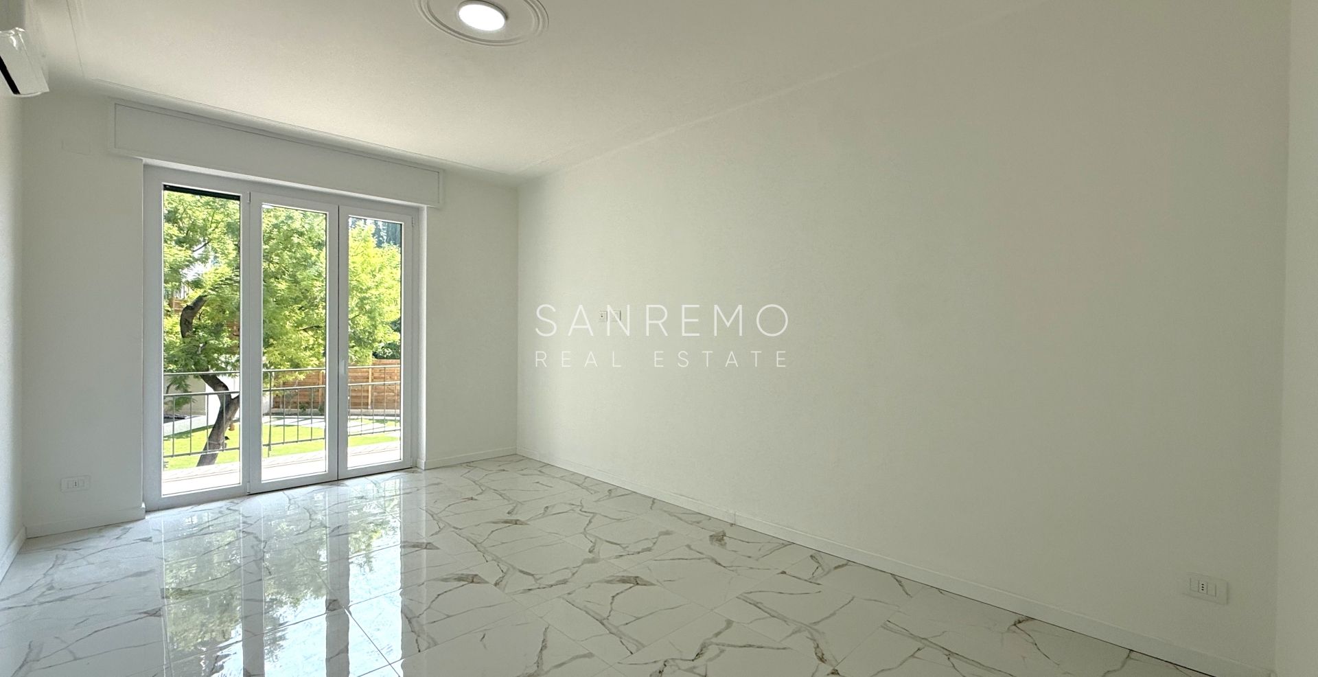 Appartement ensoleillé avec un agréable balcon