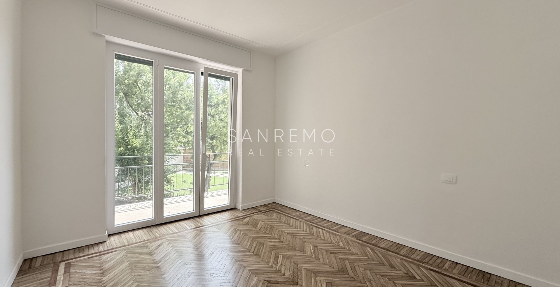 Appartement ensoleillé avec un agréable balcon