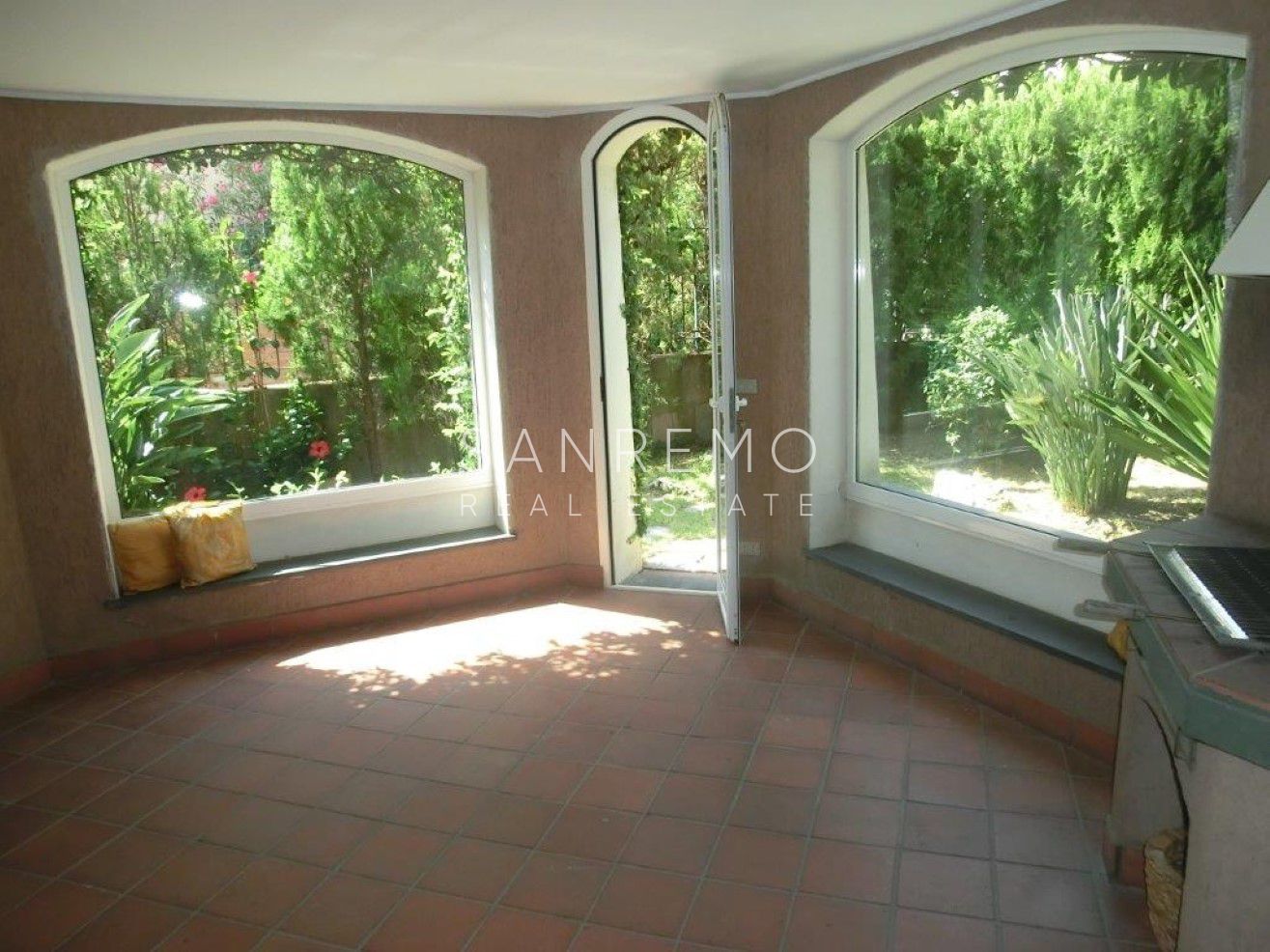 Sanremo maison en vente proche les plages