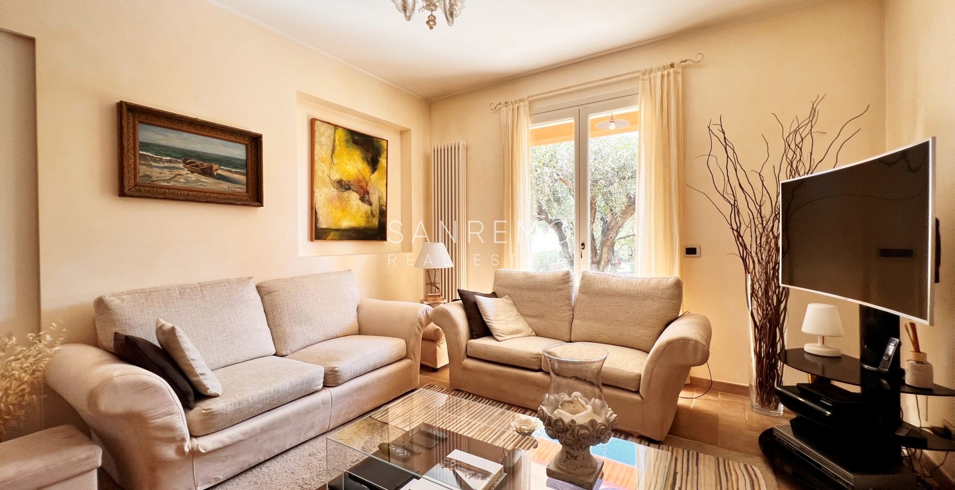 Maison magnifique sur la colline de Bordighera avec piscine