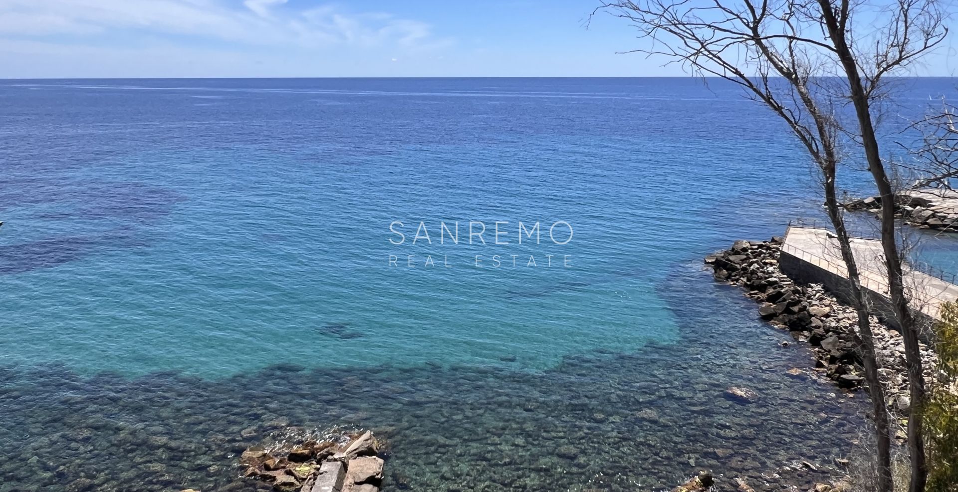 Penthouse avec vue directe sur la mer