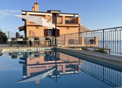 Villa prestigieuse avec piscine et vue mer à couper le souffle