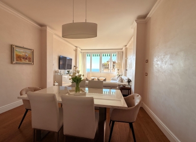 Appartement entièrement rénové avec un agréable espace extérieur